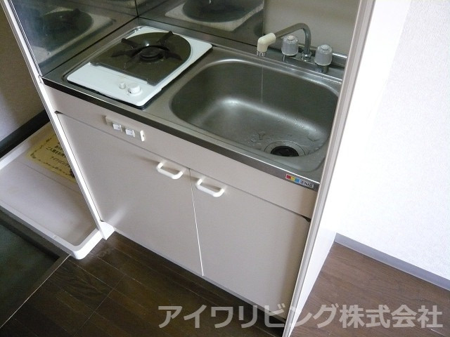 J・Kビルのキッチン|【JKビル】