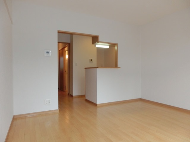 パナプレイス姫島の居間・リビング