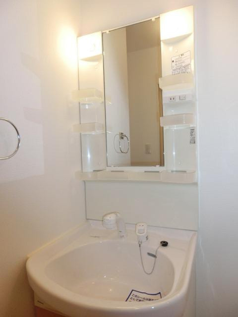 パナプレイス姫島の独立洗面台