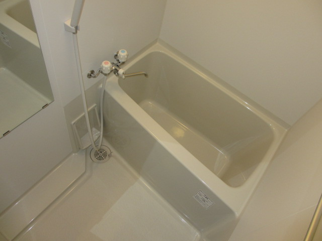 M’プラザ小阪駅前の浴室