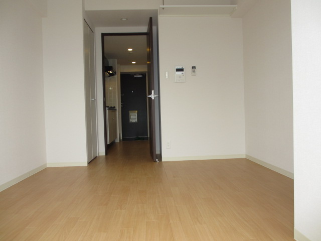 M’プラザ小阪駅前の洋室