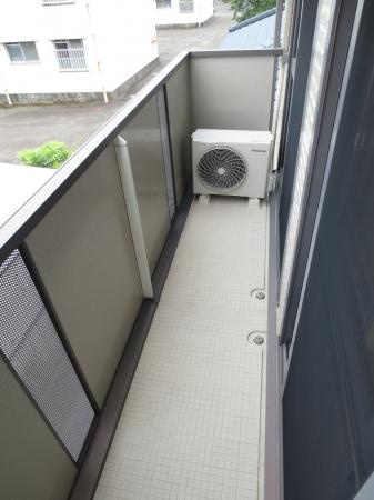 モナリエ中西のバルコニー