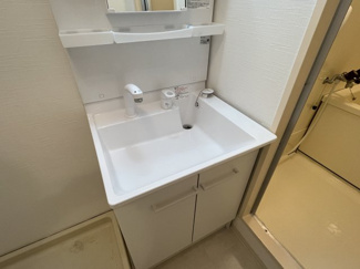 【洗面所】 | 三晃アスク大久保 | 洗面台新品入替え