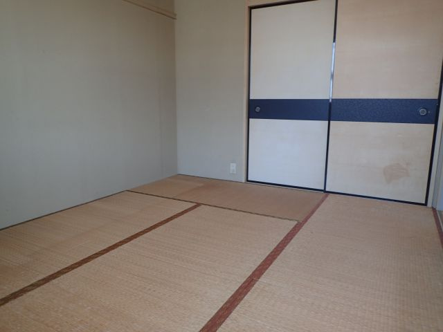 サンビレッジ原　Ｂ棟の和室