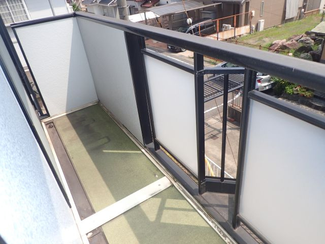 サンビレッジ原　Ｂ棟のバルコニー