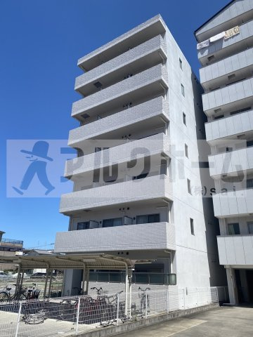 ルミエール久宝寺1の外観