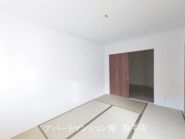 コーポセンチュリーの和室