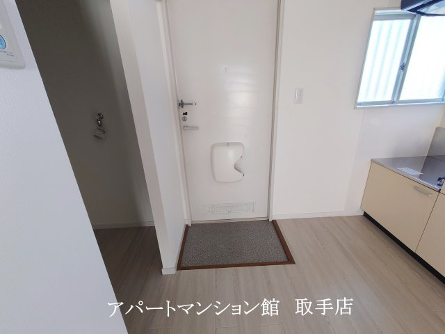 コーポセンチュリーの玄関