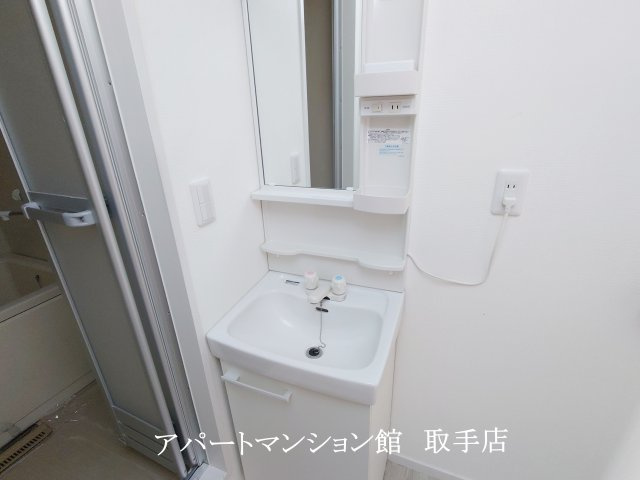 コーポセンチュリーの独立洗面台