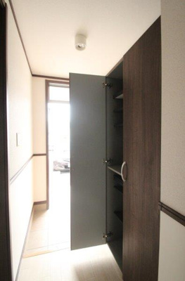 【収納】 | グリーンガーデンⅡA | 大容量のシューズボックス付き