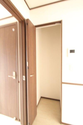 【収納】 | グリーンガーデンⅡA | リビングにあります
