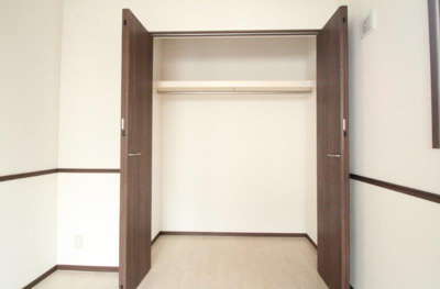 【収納】 | グリーンガーデンⅡA | 寝室にある収納です