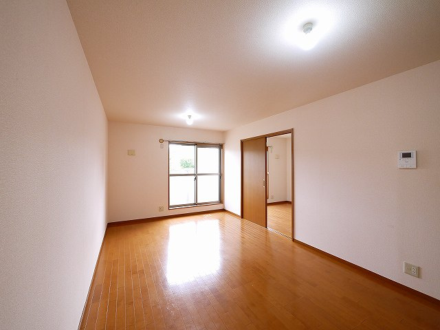 サテライトミーホBの居間・リビング|使いやすい居間です