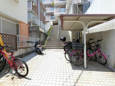 【その他共用部分】 | 磯子サンヒルズ | 自転車置き場