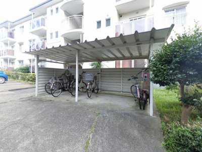 【その他共用部分】 | 富岡グリーンハイツＡ棟 | 自転車置き場