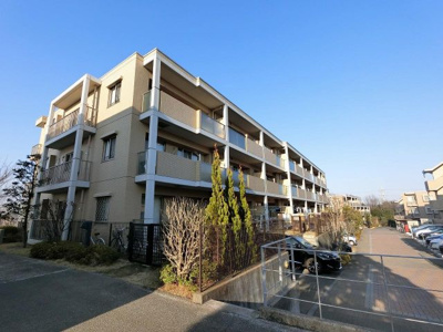 【外観】 | グランノア港北の丘１２番館 | 専用庭・専用駐車場付！