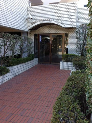 【エントランス】 | 鷺沼プールサイドスカイマンション | 東急田園都市線「鷺沼」駅徒歩2分と好立地！
