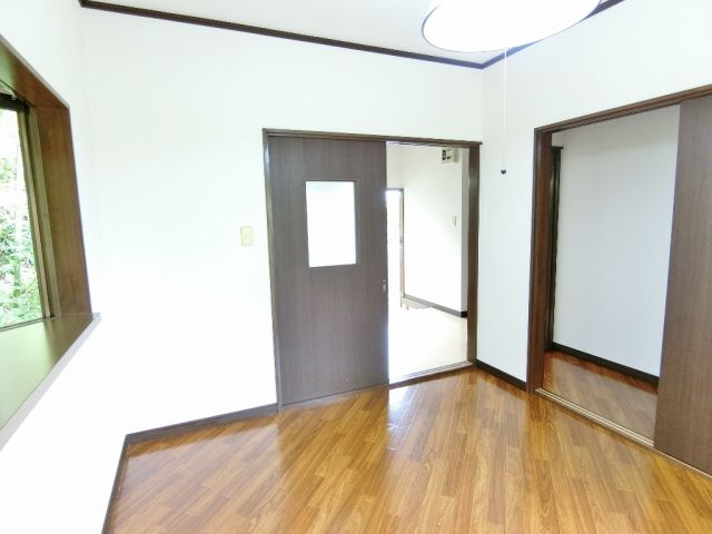 アフェールＪ森の洋室