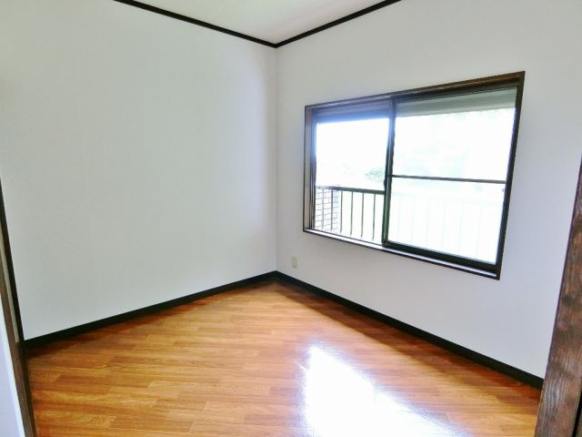 アフェールＪ森の洋室