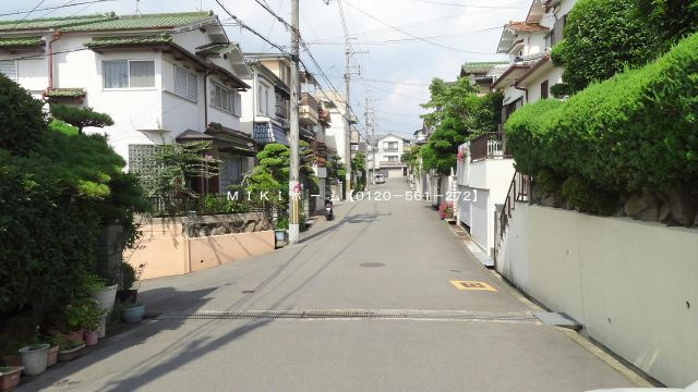箕面市半町４丁目　土地