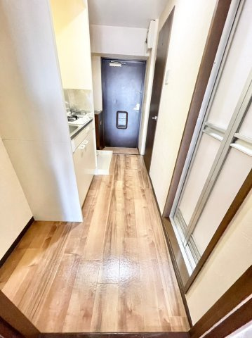 【玄関】 | トワニマンション | ※同物件別室参考写真