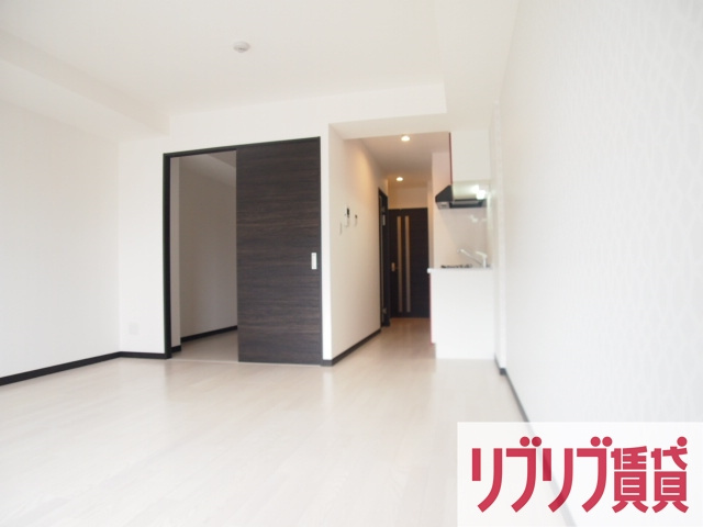 Prime Hills 千葉シティの居間・リビング