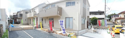 【外観】 | 野田　五木新町　全３棟　３号棟　55坪 ラスト1棟 | 2180から1680価格変更　駐車場2台　車種により3台可能。庭付き。らすと1棟。