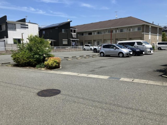 チェリーあいの駐車場