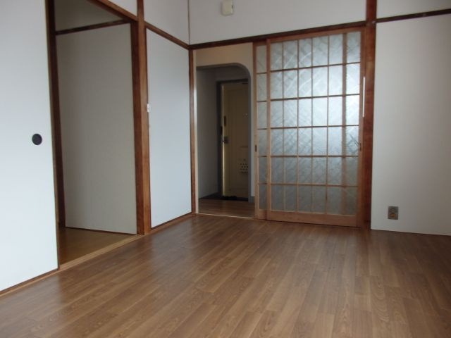 【居間・リビング】 | 村山グリーンハイツ
