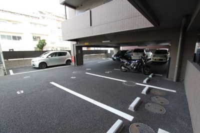 【駐車場】 | グラン・ドミール新寺