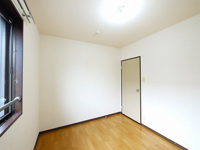 エピーメロンの洋室|個人の部屋や寝室として使える洋室です