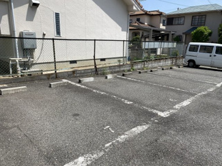 【駐車場】