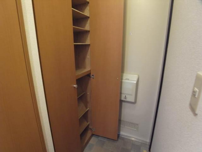 【その他】 | レストフル | シューズボックス