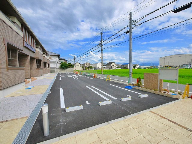 ａｉｌｅの駐車場|駐車スペースもあります