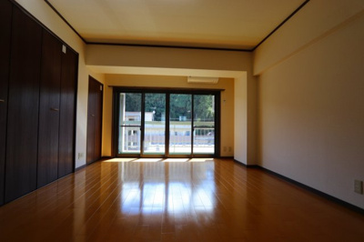【洋室】 | 第一伊藤ビル