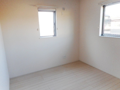 【洋室】 | ガーデンヒルズ西原