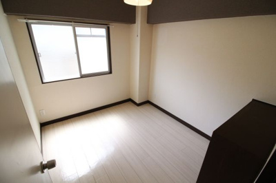 【洋室】 | ヒルズ神戸