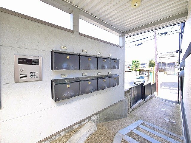 サンフェアリーⅤのエントランス|キレイな共用スペース