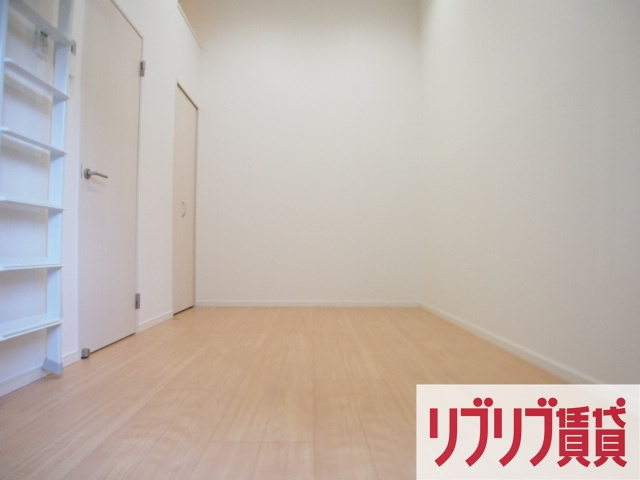 ルシエル登戸の居間・リビング