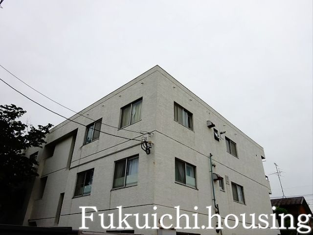 ハネキハイツの外観
