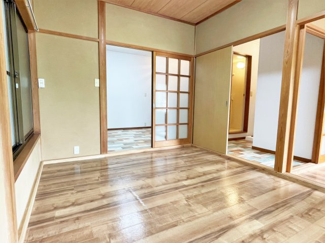 ロッキーの洋室