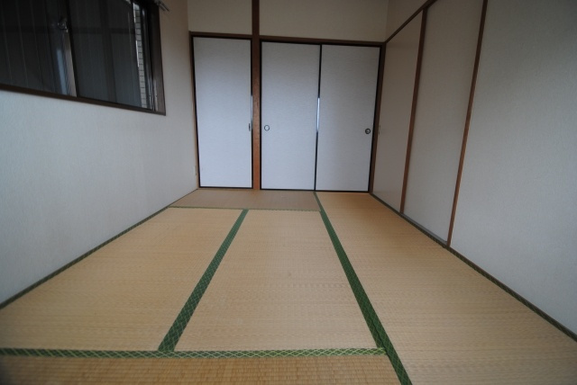 エステートモアの和室|内装イメージ：同物件の別間取り