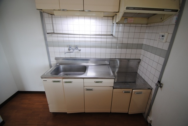 エステートモアのキッチン|内装イメージ：同物件の別間取り