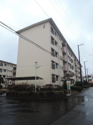 【外観】 | 北磯子団地４号棟 | JR根岸線「根岸」駅徒歩20分！