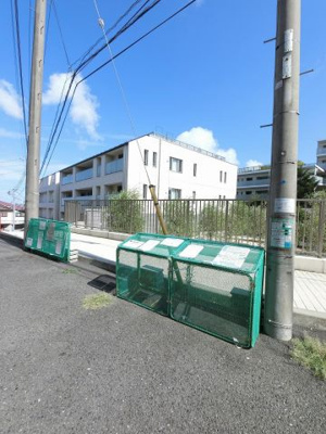 【その他共用部分】 | ライオンズマンション上大岡第16 | ゴミ置き場