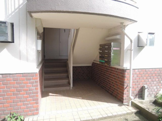 【エントランス】