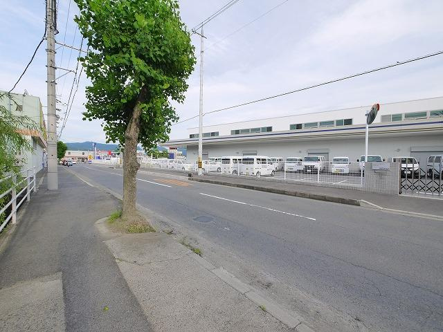 シャンポール駐車場の周辺