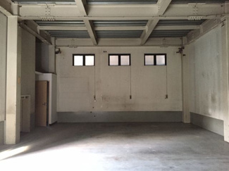 【内装】 | 箕輪町貸し工場・貸し倉庫 | 倉庫内