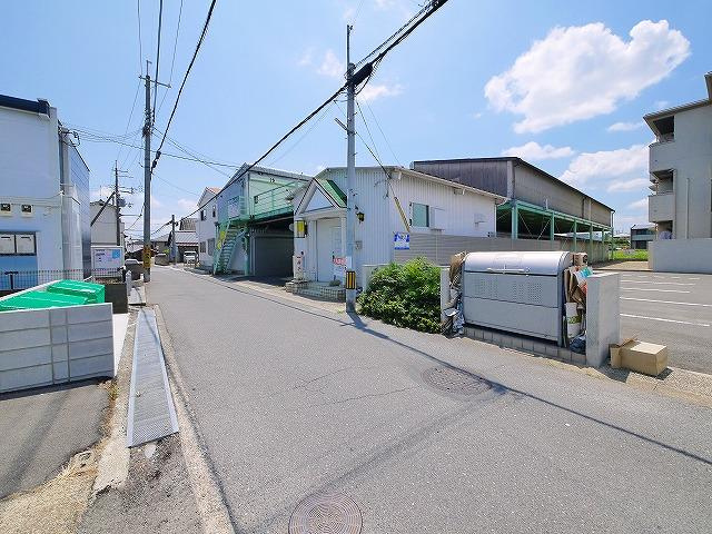 今国府町店舗の周辺