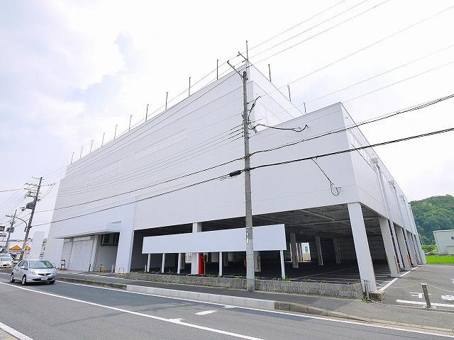 南生駒貸店舗の外観|外観は落ち着いています